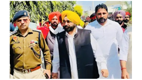 Punjab-Cm-Will-Not-Take-Z-Puls-Security-Bhagwant-Mann-Rejects-Centres-Offer-Said-Punjab-Police-Better-For-Their-Security