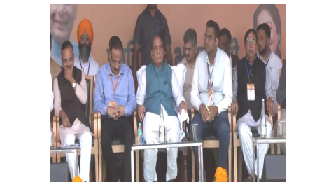 Defense-Minister-Rajnath-Singh-Said-In-Chandigarh-Kartarpur-Sahib-Got-Out-Of-Hand-Due-To-The-Mistake-Of-Congress-Pm-Modi-Understood-The-Pain-For-The-First-Time