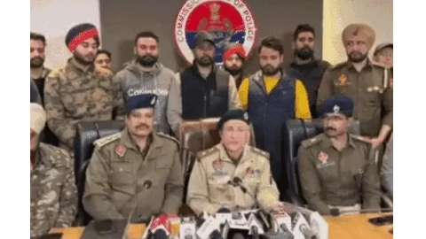 Jalandhar-Police-Caught-8-Henchmen-Of-Lawrence-3-Pistols-10-Cartridges-And-4-Magazines-Recovered-Threat-Letter-Was-Thrown-Outside-Karma-Fashion